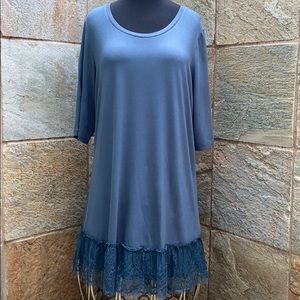 Logo By Lori Goldstein Laced Trim Blouse